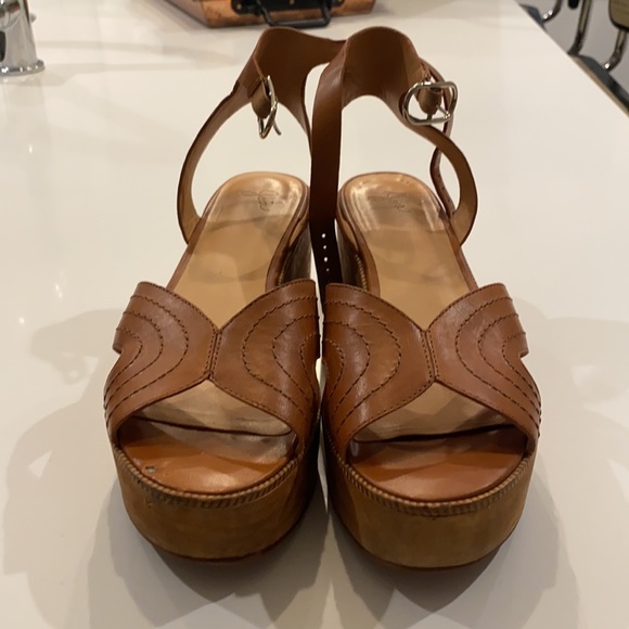 Joie Platforms - Picture 2 of 5